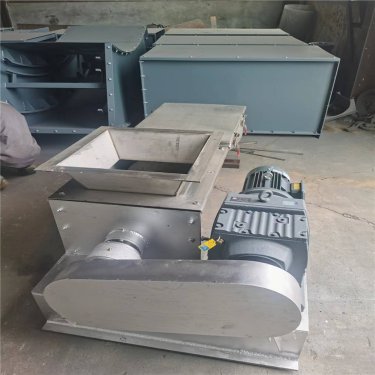 攪拌站使用螺旋輸送機(jī)